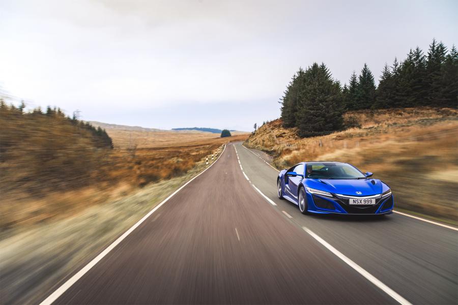  Honda NSX 2016 года  (UK) (фото 67 из 120)
